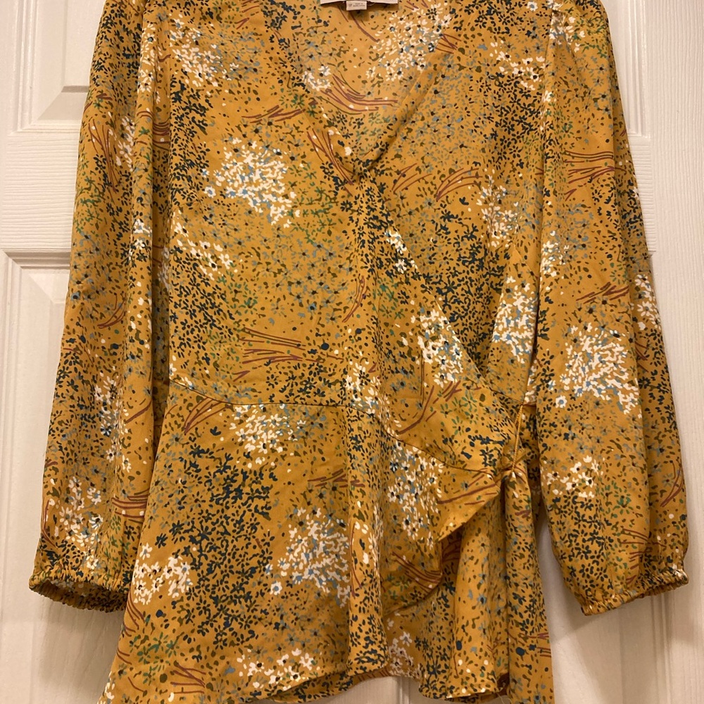 Loft Floral Flowy Wrap Blouse 🌸